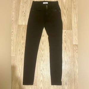 Black high waisted jeans butt lifting